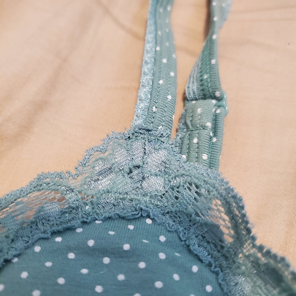 Very cute Aerie padded tank top - Picture 5 of 5